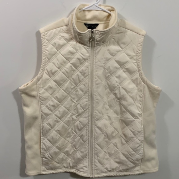 B C Clothing Woman vest - quilted in front, 2 pockets, very good condition - Picture 1 of 5